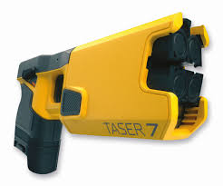 It has a lifetime warranty guaranteeing that your taser will work just as expected. Technische Herausforderungen Und Losungen Fur Eine Zeitgemasse Polizeiarbeit Polizeipraxis
