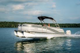 Deck with 28 rear and side rails, with 18 angled front side and front rail, with front gate. Harris Pontoon Boats Construction Models Layouts More