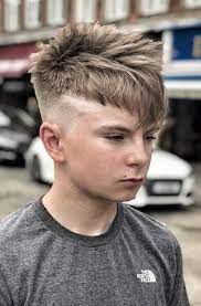Men S Hair Haircuts Fade Haircuts Short Medium Long Buzzed Side Part Long Top Short Sides Hair Style Boys Haircuts Boy Haircuts Short Boy Hairstyles