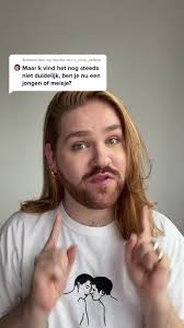 Antwoorden aan @x_nina_selena #queer #trans #nonbinair #nonbinary #lhbt  #gay #fyp #nltiktok #gender #leeroptiktok #viral #idontundertand #funny