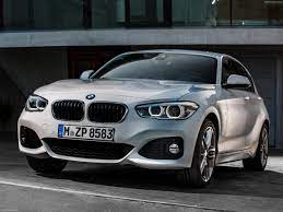 The bmw 1 series coupe and bmw 1 series convertible are at their most aesthetically pleasing in the exclusive exterior paint colour mineral white metallic, although sapphire black metallic and space grey metallic are also available as alternatives. Bmw 1 Series 2016 Pictures Information Specs