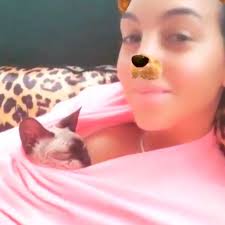 Cristiano Ronaldos partner Georgina Rodriguez sparks fresh pregnancy  rumours as she cuddles cat - The Mirror