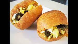 Aujourd'hui, je vous propose la recette du sandwich au thon fricassé tunisien, qui saura colorer votre repas ou vous. Recette Fricasses Tunisiens Cuisine Tunisienne Youtube
