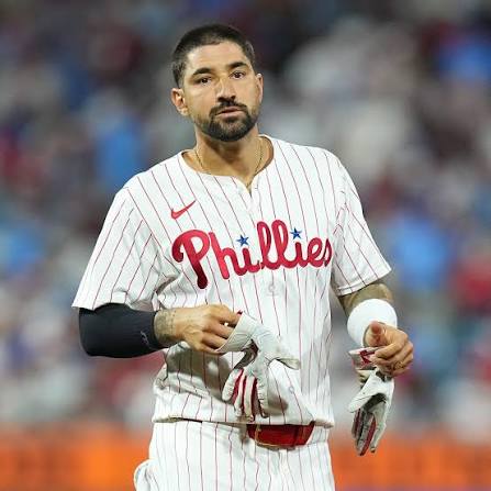The Phillies have told Nick Castellanos to not report to spring training,  according to Matt Gelb. Nick will be traded or released in the coming days.  A tough ending for Nick and