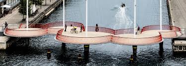 Auf letzterer ist kopenhagen, die hauptstadt dänemarks, gelegen. Funffacher Zirkelschlag Fussgangerbrucke In Kopenhagen Detail Magazin Fur Architektur Baudetail