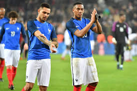 Equipe de france féminine u23. Bleus Equipe De France La Liste Des 23 De Didier Deschamps Avec Layvin Kurzawa Lucas Digne Et Anthony Martial France Football