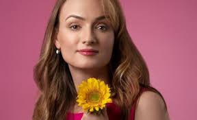 Meet Nell Cross Beckerman