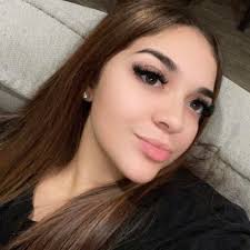 Ok silly question plz don't judge 😅 I want to try the cookie butter coffee  tomorrow. But how can I order it so it doesn't come out like the picture?  Lol I