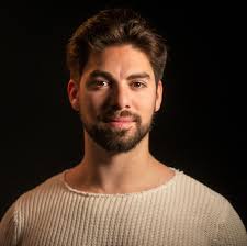 Philip Lopez Jr (@nycactorphiliplopezjr)