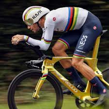 Filippo ganna (born 25 july 1996) is an italian track and road cyclist who currently rides for uci worldteam ineos grenadiers. Ganna Holt Das Schlusszeitfahren Geoghegan Hart Den Giro Radsport News Com