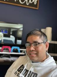 Gamer seeking nocturnal friends in Oregon