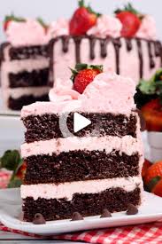 Chocolate Kahlua Cake With Strawberry Buttercream Frosting Kahlua Cake Strawberry Cakes Chocolate Strawberry Cake