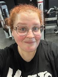 Today was my first day back in the gym after being so sick for like two  weeks and I thought I'd be miserable trying to get through this but  actually I feel