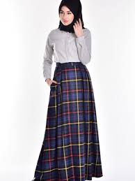 Sefamerve Tesettur Ekoseli Etek Modelleri Moda Tesettur Giyim Etek Moda Etek Modelleri