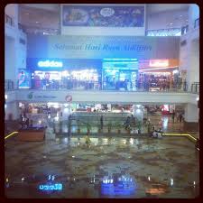 Welcome to berjaya times square hotel, a magnificent 5 star hotel in kuala lumpur towering over the skyline majestically & located in the heart of the city. Plaza Berjaya Bukit Bintang Kuala Lumpur Kuala Lumpur