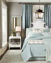10 Ways To Place Your Bed In Front Of A Window How To Decorate Home Decor Home Home Decor Bedroom