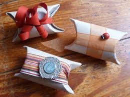 Geschenkbeutel sind eine geschenkverpackung, die besonders vielseitig und dabei auch noch äußerst wirtschaftlich sind. Klorolle Als Geschenkverpackung Readygo