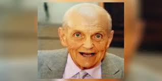 George G. Malek, arts supporter, veteran, automotive executive, dies