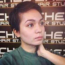 Namun saat ini anda bisa menata rambut pendek dengan gaya yang lebih. Facebook