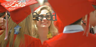 Pomperaug graduates 285 seniors