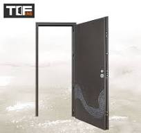 2021 New Design Modern Entry Pivot Door Aluminum Prehung Waterproof with  Front Wood Armored Steel Frame for Hotels