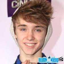 Why YouNow Kevin Bojorquez profile: Age/ Email/ Phone and Zodiac sign