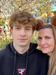 Is the 2:30 PM cavalcade at Disneyland the regular cavalcade or does it  include singing happy birthday?