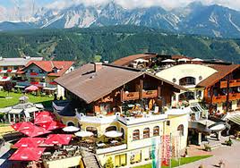 The centre of rohrmoos, where a grocery store can be found, is at a distance of 3 km. Hotel Stockers Erlebniswelt In Rohrmoos Untertal Steiermark Alpen Guide De