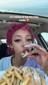 Have you ever had jjs in the A? #fyp #eatwithme #foodietiktok  #jjschickenandfish