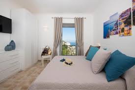 If you are driving to b&b a casa mia, free parking is available. Amalfi Casamia B B Amalfi Aktualisierte Preise Fur 2021