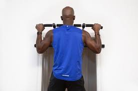 If you are worried it comes with a safety clip if needed. The Best Pull Up Bars Reviews By Wirecutter
