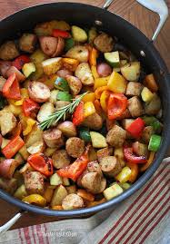 Summer Vegetables With Sausage And Potatoes Recette Recette De Plat Recettes De Cuisine Et Plat Principal
