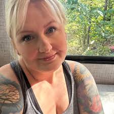 Where to buy a porch goose?