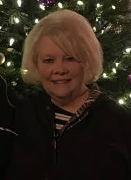 Lorraine Lindsay's Instagram, Twitter & Facebook