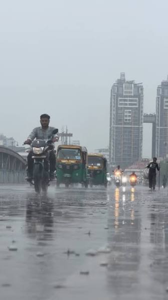 Today, Ahmedabad heavy rain day ☔️⛈️, :, Follow page @ahmedabad_heritage__  , :, :, #ahmedabad #rain #viralreeĺs #morning #ahmedabad_heritage__