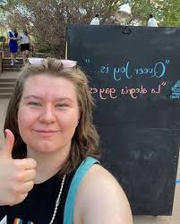 Lisa Bernal Brethour (@lisabernalbrethour) • Instagram photos and videos