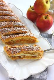 Apfelstrudel Strudel Aux Pommes Les Gourmandises De Amela Strudel Aux Pommes Recette Recettes De Cuisine