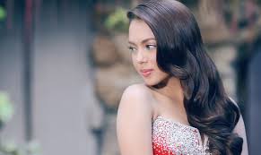 In the series of three heart she plays the role of sarah. Julia Montes A High School Rockstar Wiki Fandom