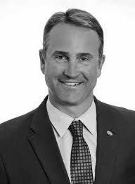 Dion Montgomery's Instagram, Twitter & Facebook