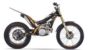 The following are my favorite brands of dirt bikes, ranked from #1 to #7. Ranking The Best Dirt Bike Manufacturers You Ve Never Heard Of In 2020 Bike Brands Cool Dirt Bikes Bike
