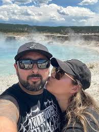 Is the Kingspray VR online down?