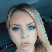 Brittany Howe's Instagram, Twitter & Facebook