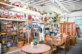 Floors and floors of antiques. Suisun Valley Antiques Collectibles John S Hauling 2525 Mankas Corner Rd Fairfield Ca 94534 Usa