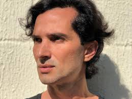 Jeff Machado morreu estrangulado por produtor e garoto de programa, diz  polícia