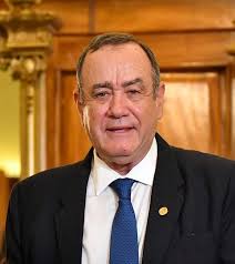 Alejandro Giammattei Presidente de la República de Guatemala, Gianni  Infantino Presidente de FIFA y las autoridades de la Fedefut, compartirán  un almuerzo este martes 30 de agosto en Casa Presidencial durante la