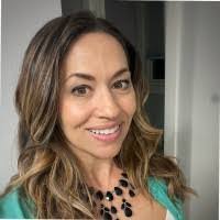 Melissa Seeley's Instagram, Twitter & Facebook