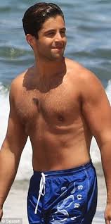 Josh peck shirtless at the beach in hawaii in 2015. Dirty Rich Famous