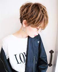 ショートボブ 渋谷美容師 ハイライト 土田哲也 さんはinstagramを利用しています tショート cool casual coquettishな女性に uk rock な ハンサムショート ブロンドベージュが人気です ハンサムショート パーマ ショートボブ