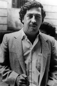 Pablo escobar, bir köy öğretmeninin çocuğu olarak dünyaya geldi. Ce E Cu Familia Lui Pablo Escobar ViaÈa Èi Moartea Lui Pablo Escobar