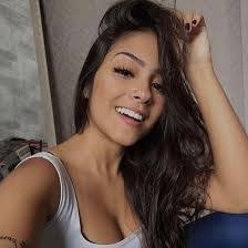 Leticia Herbert's Instagram, Twitter & Facebook